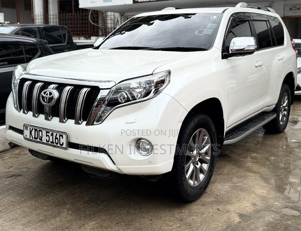 Toyota Land Cruiser Prado 2.7 2018 White
