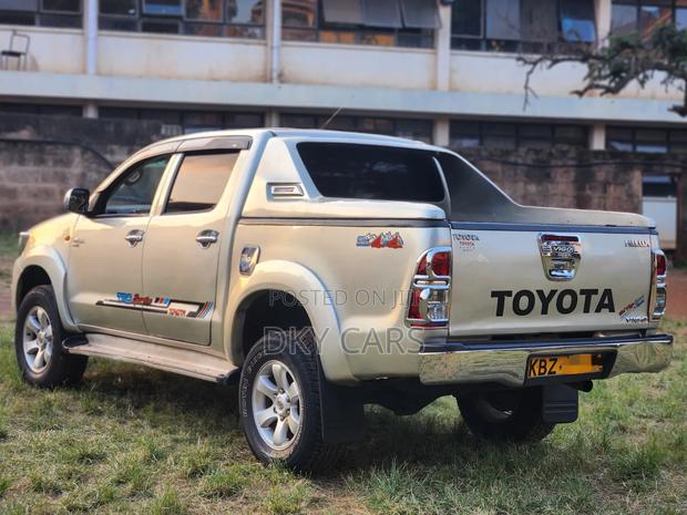 Toyota Hilux 2007 Silver