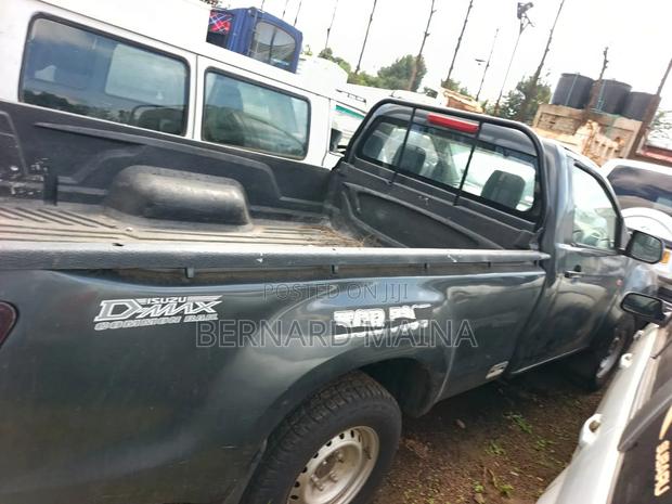 Isuzu D-MAX 2018 Black