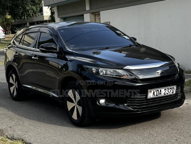 Toyota Harrier 2.0 4WD 2014 Black