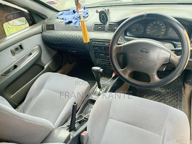 Nissan FB14 2008 Silver