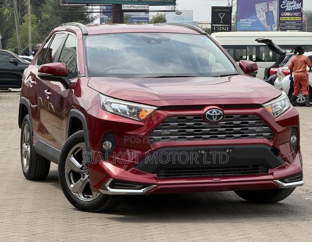 Toyota RAV4 Limited AWD 2019 Red