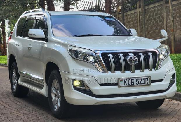 Toyota Land Cruiser Prado 2016 White