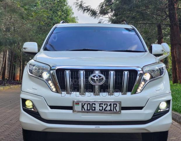 Toyota Land Cruiser Prado 2016 White