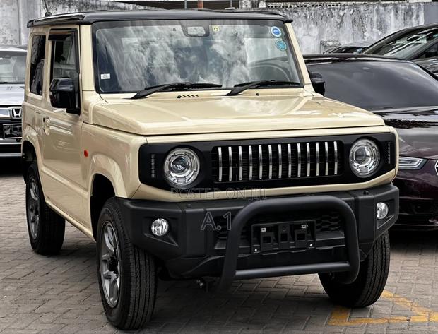 Suzuki Jimny 2019 Beige