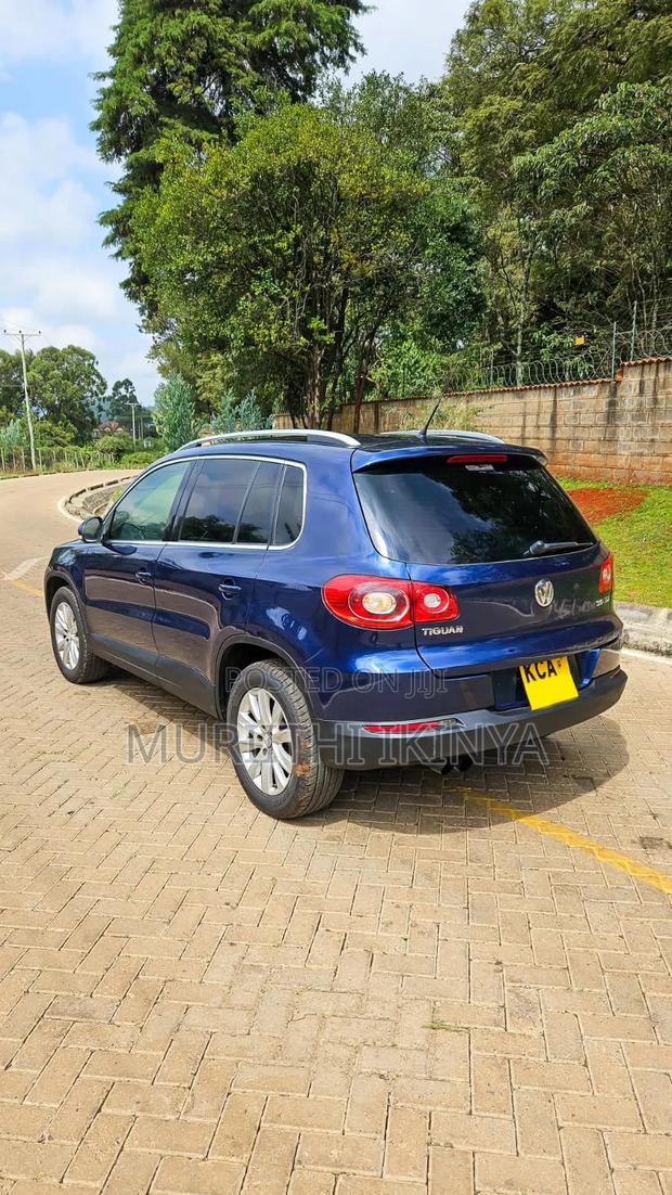 Volkswagen Tiguan 2009 Blue