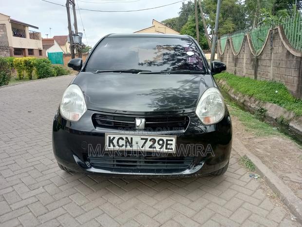 Toyota Passo 2010 Black