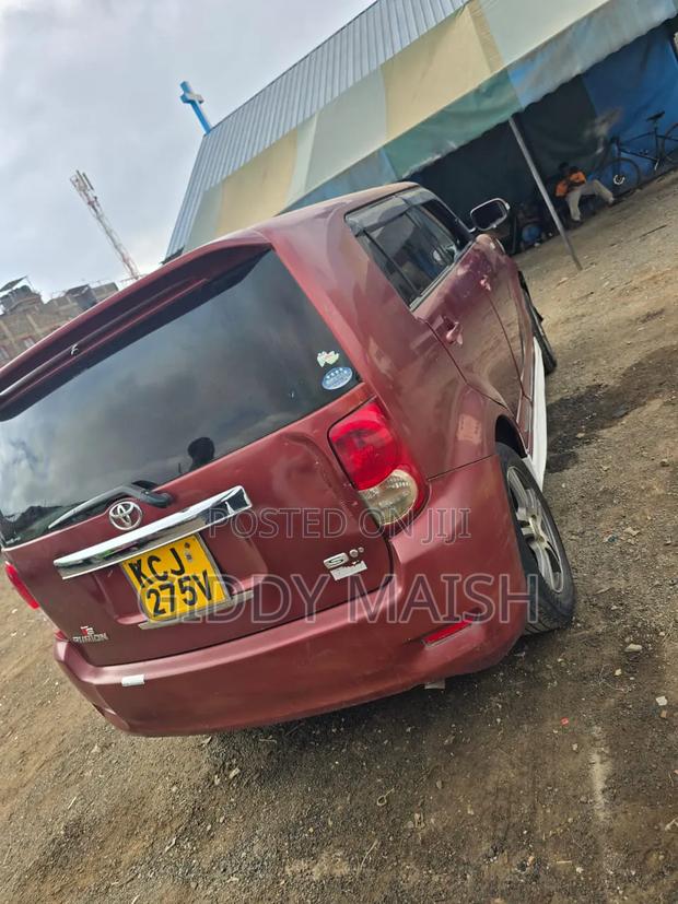 Toyota Corolla Rumion 2009 Maroon