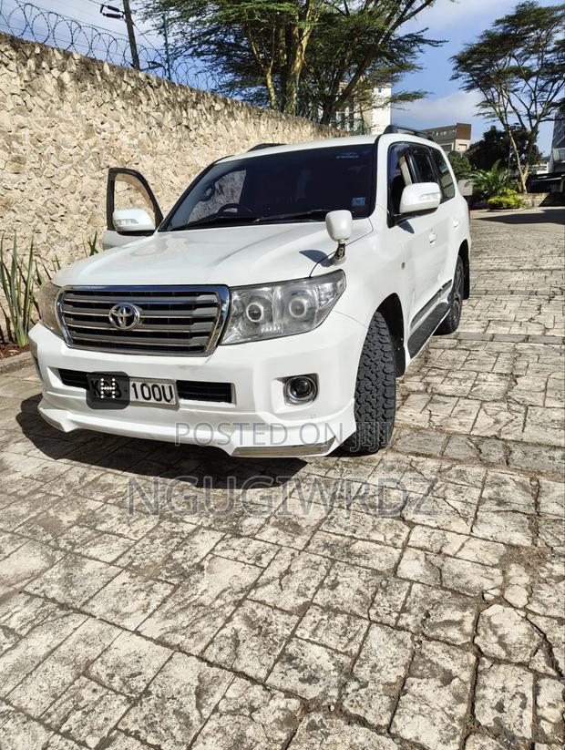 Toyota Land Cruiser Prado 2008 White