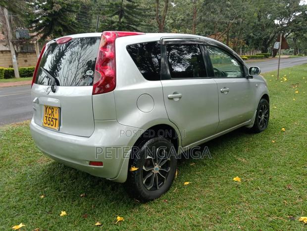 Nissan Note 2011 Gray