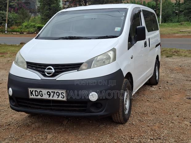 Nissan NV200 2015 White