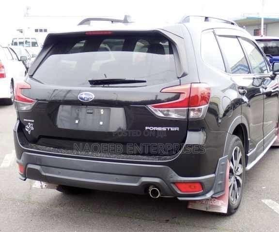 Subaru Forester Premium AWD 2019 Black