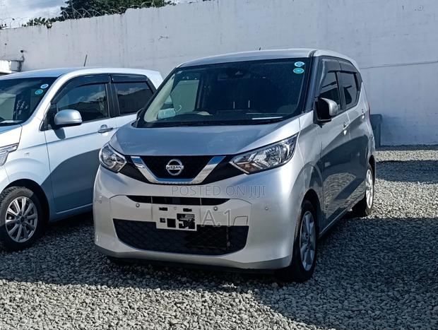 Nissan Dayz 2019 Silver