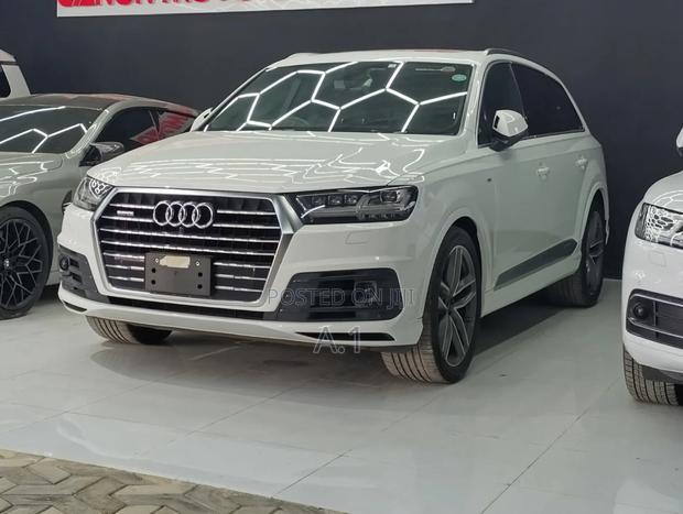 Audi Q7 2019 Pearl