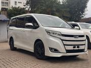 Toyota Noah 2.0 FWD (8 Seater) 2019 White for sale