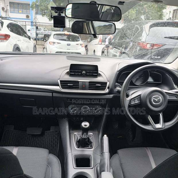 Mazda Axela 2019 White