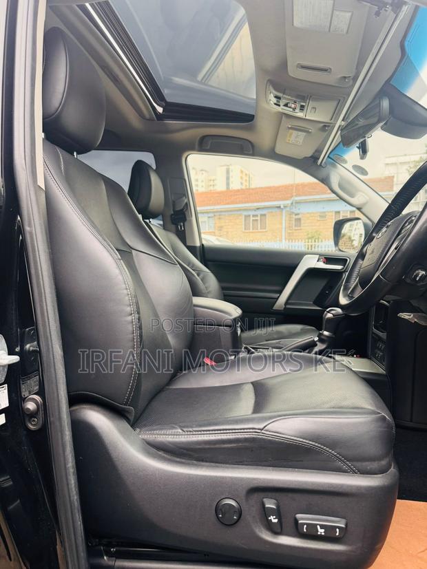 Toyota Land Cruiser Prado 2.8 2020 Black
