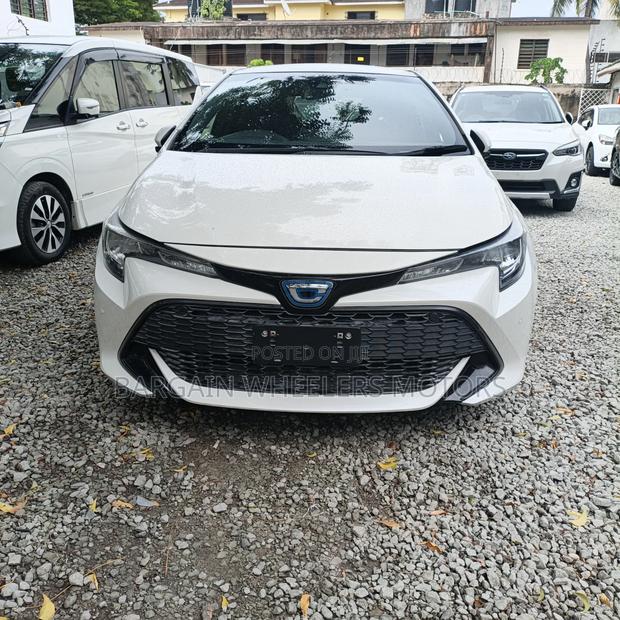 Toyota Vitz 2019 White