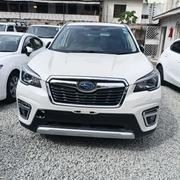 Subaru Forester 2019 White for sale