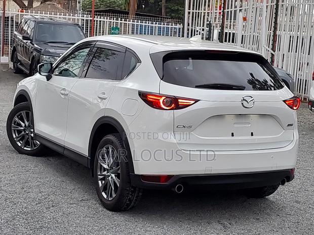 Mazda CX-5 2019 White