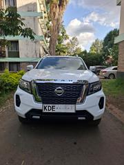 Nissan Navara 2021 White for sale