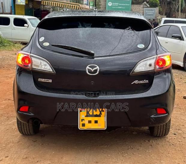 Mazda Axela 2012 Black