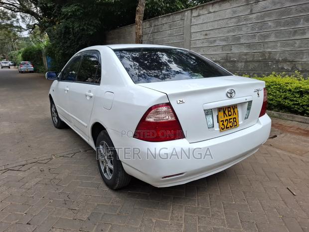 Toyota Corolla 2006 White