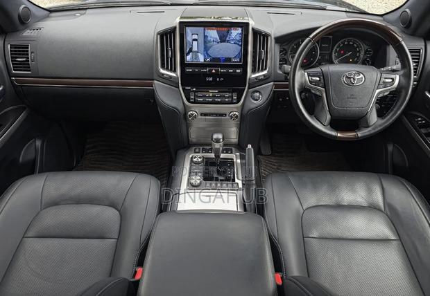Toyota Land Cruiser 2019 Black