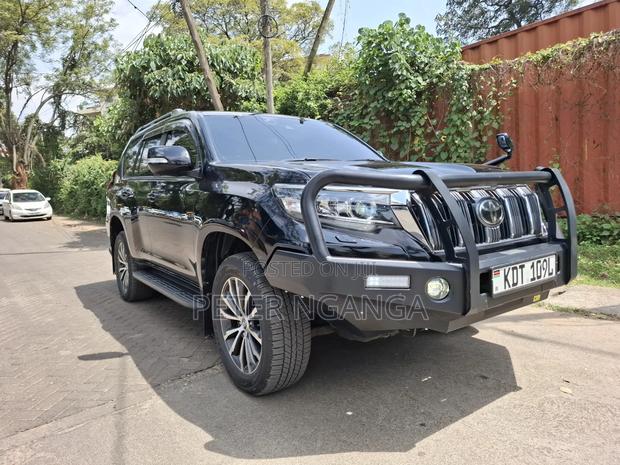 Toyota Land Cruiser Prado 2019 Black