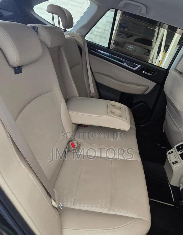 Subaru Outback 2019 Brown
