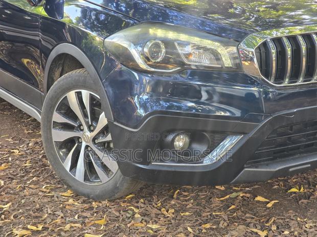 Suzuki Sx4 2019 Blue