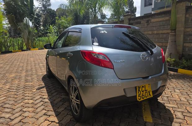 Mazda Demio 2010 Gray