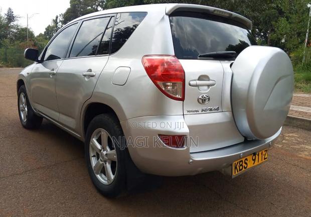 Toyota RAV4 2007 Silver