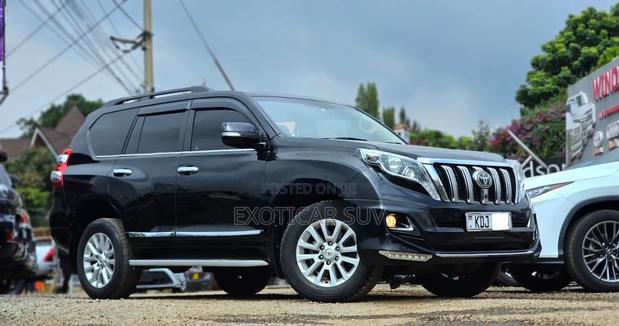 Toyota Land Cruiser Prado 2017 Black
