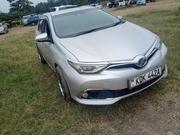 Toyota Auris 2015 Silver for sale