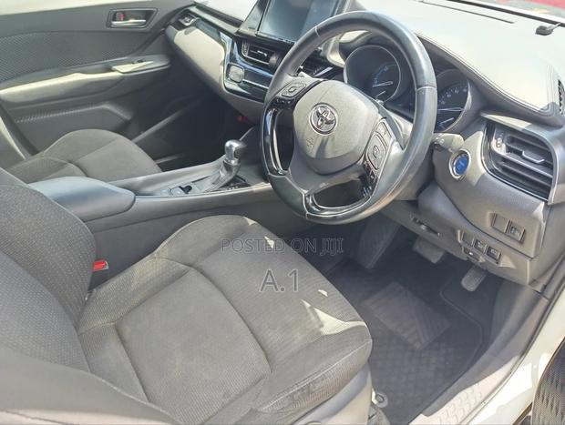 Toyota C-HR 2019 White