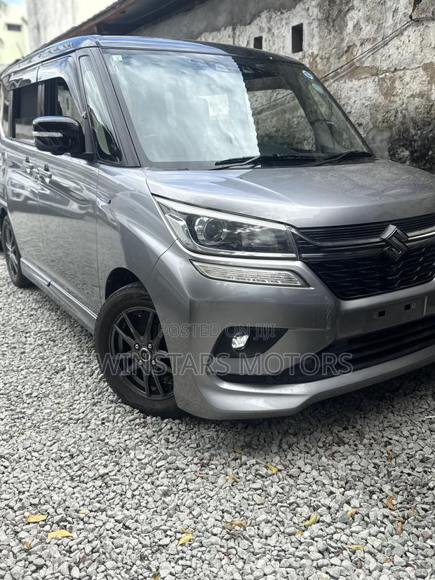 Suzuki Solio Bandit Hybrid MV 2019 Gray