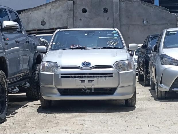 Toyota Succeed 2019 Silver