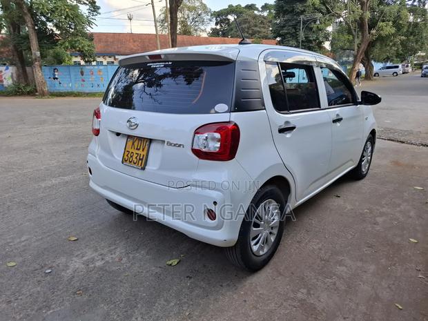 Toyota Passo 2018 White
