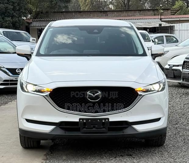Mazda CX-5 2019 White