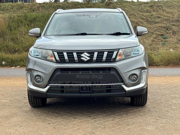 Suzuki Escudo 2020