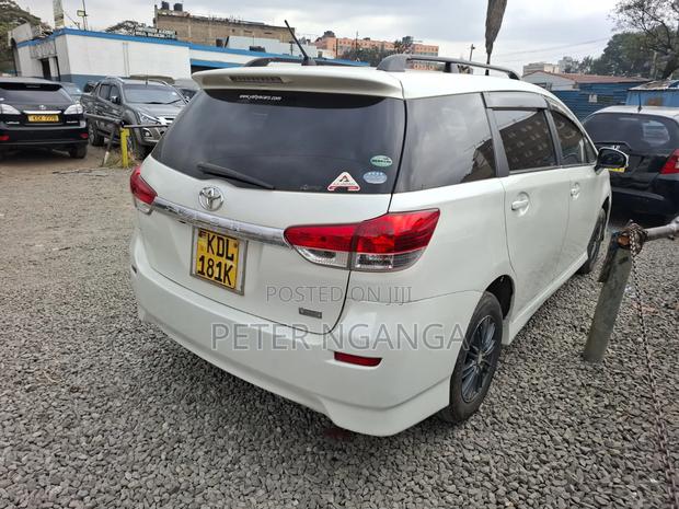 Toyota Wish 2015 White