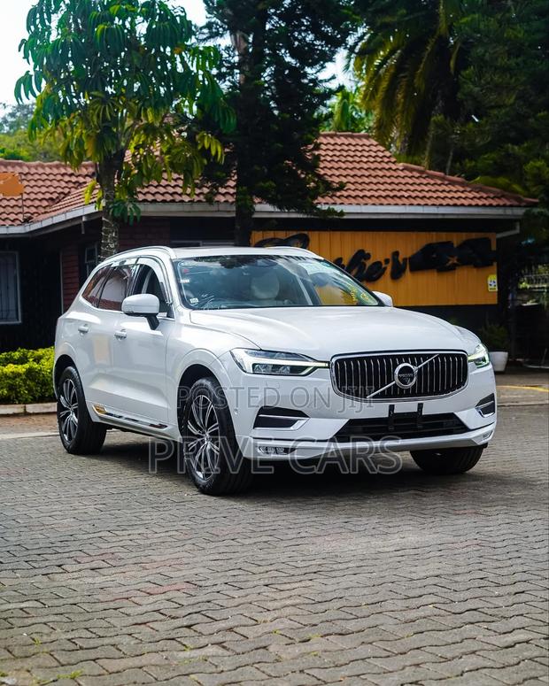 Volvo XC60 2019 White