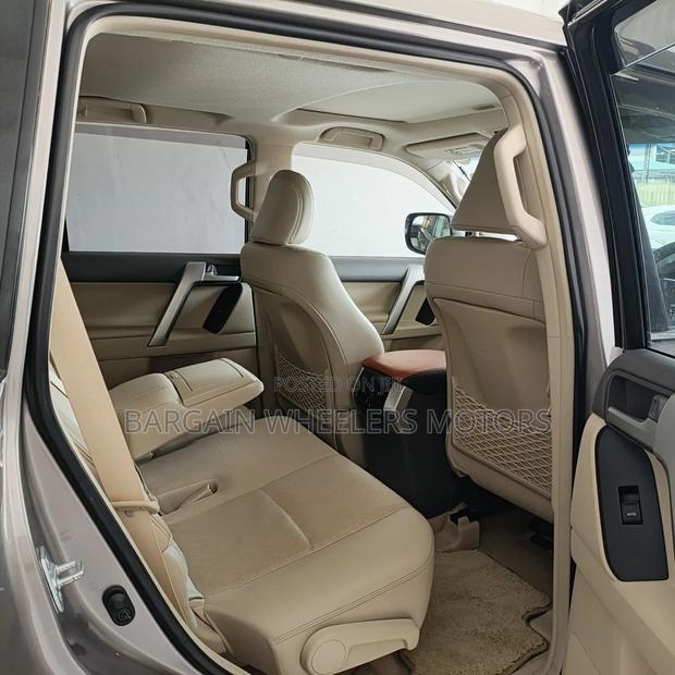 Toyota Land Cruiser 2020 Brown
