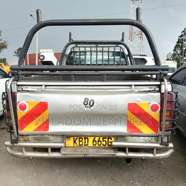 Toyota Hilux 2008 Silver