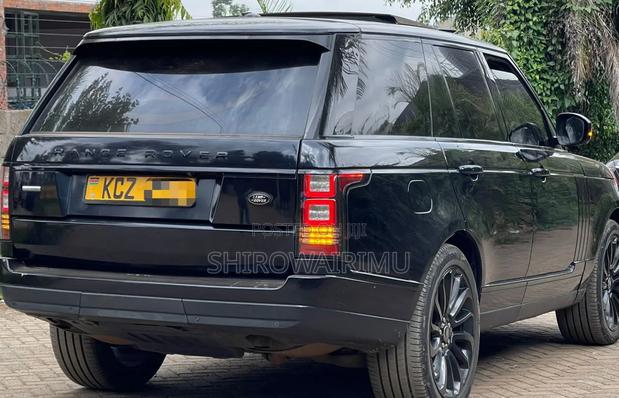 Land Rover Range Rover Vogue 2013 Matt Black