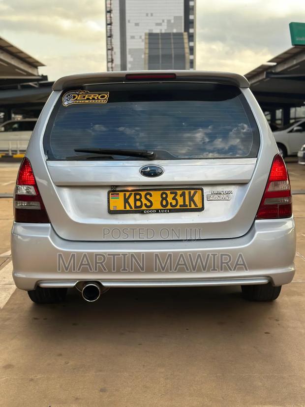 Subaru Forester 2005 Silver