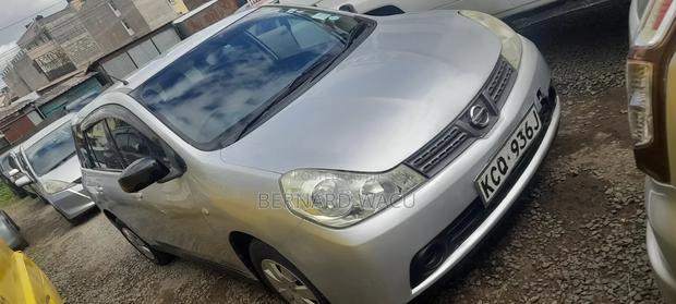 Nissan Wingroad 2010 Silver