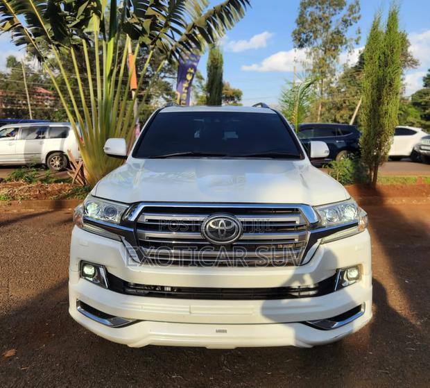 Toyota Land Cruiser 2016 Pearl