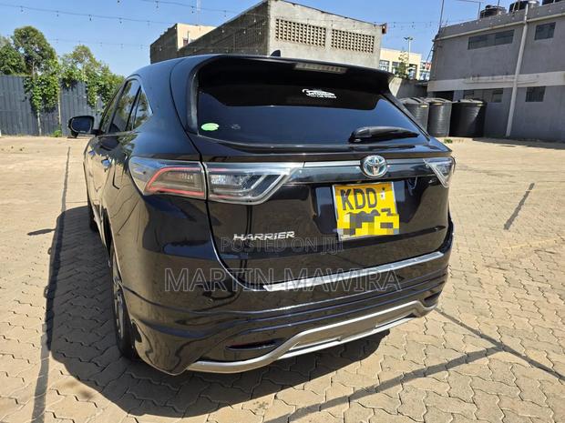 Toyota Harrier 2014 Black